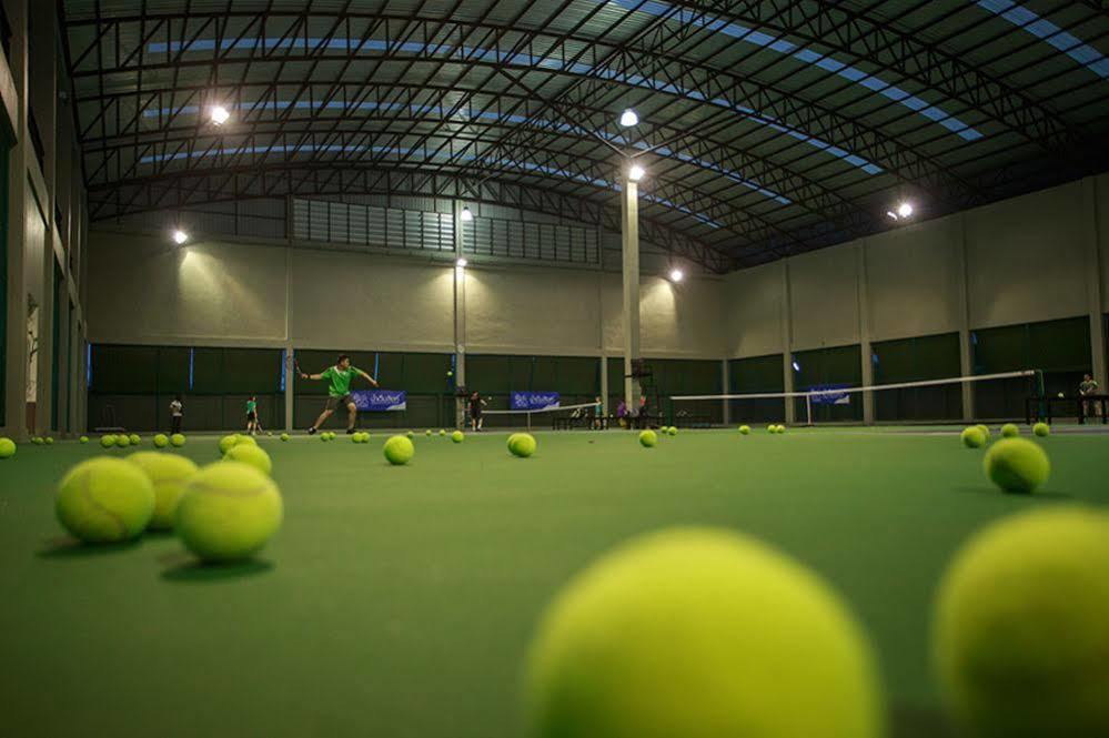 Ac Sportcenter Hotel Hat Yai Exterior photo